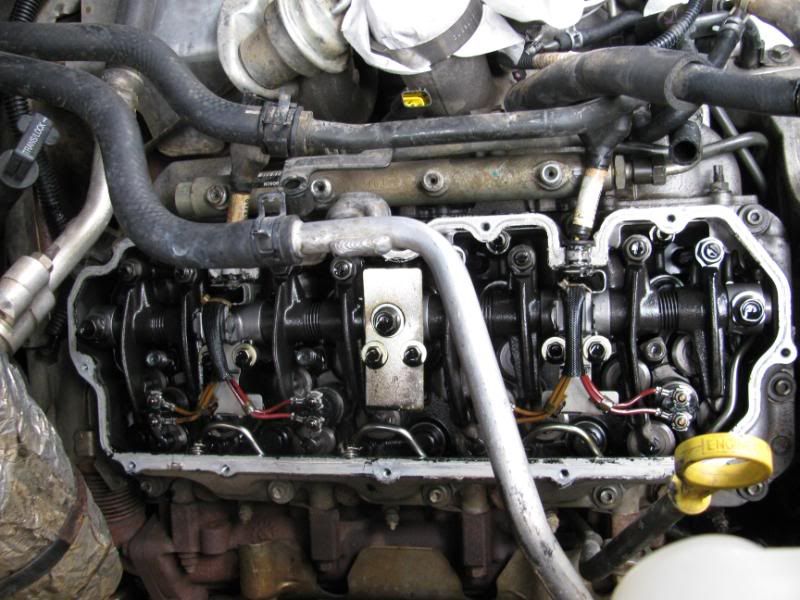 How To Change LB7 Injectors With Pictures!!! Chevy and GMC Duramax